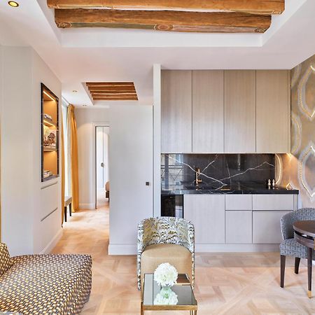 Maison Barriere Vendome Parigi Esterno foto
